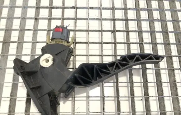 Ford Transit Accelerator throttle pedal