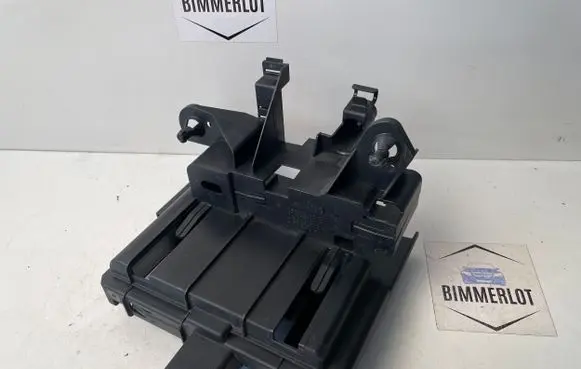 BMW 7 G11 G12 Fuse box set 8601609