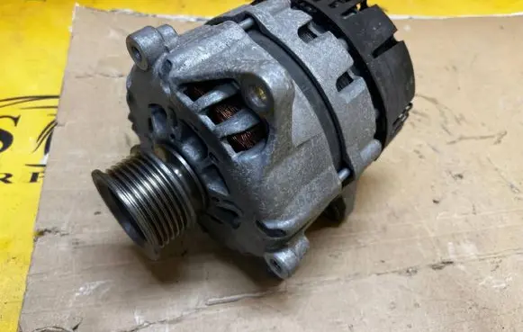 Ford Explorer VI Generator/alternator L1MT11A213AF