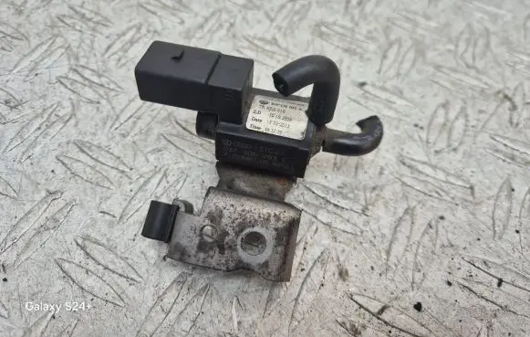 Skoda Fabia Mk2 (5J) Turbo solenoid valve 03P131051A 037906283C 72288006