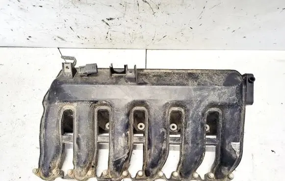 BMW 5 E60 E61 Intake manifold 7790700 7790701