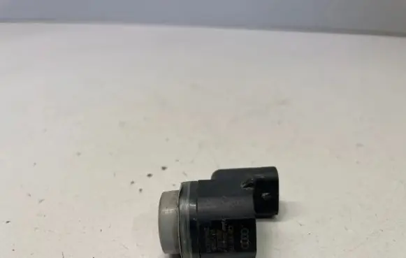 Audi A5 8T 8F Parking PDC sensor 420919275