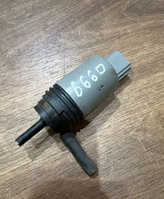 BMW 5 F10 F11 Windscreen/windshield washer pump 6934159