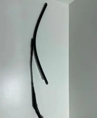Porsche Macan (95B) Front wiper blade arm 95B955407