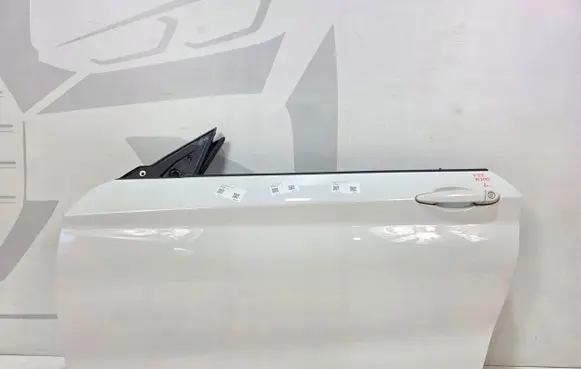 BMW 2 F22 F23 Front door
