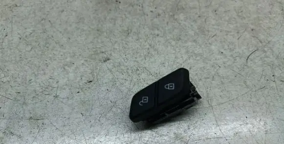 BMW 2 F46 Central locking switch button 6801350
