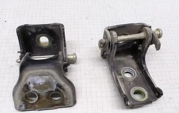Peugeot 407 Rear door hinge set 