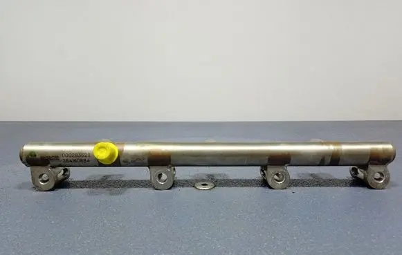 Fuel main line pipe