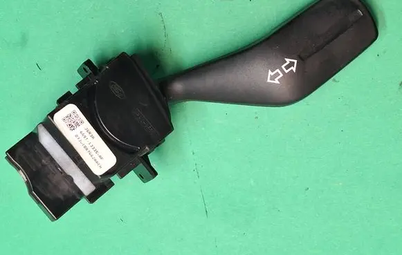 Ford Mondeo MK IV Wiper control stalk J6R3A 6G9T13335AF