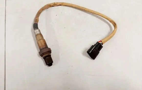 Renault Clio IV Lambda probe sensor 226A47538R