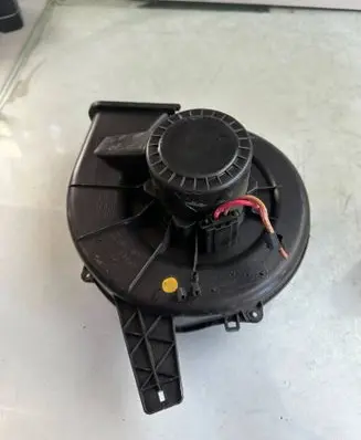 Volkswagen Polo IV 9N3 Heater fan/blower 601819015 7496M