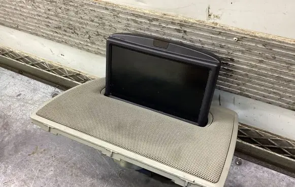 Volvo XC90 Screen/display/small screen 306562451 30210057 030210057