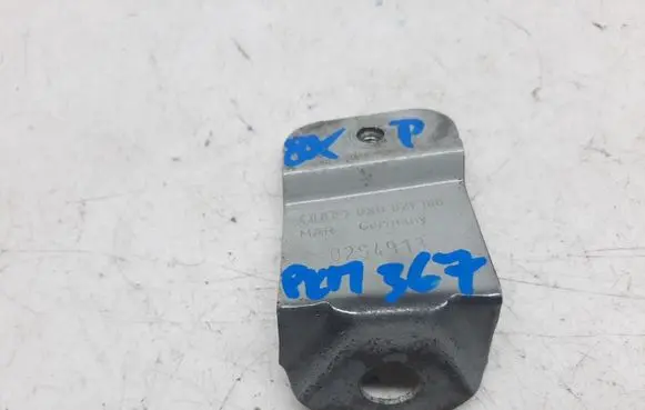 Audi A1 Fender mounting bracket 8X0821168A18X