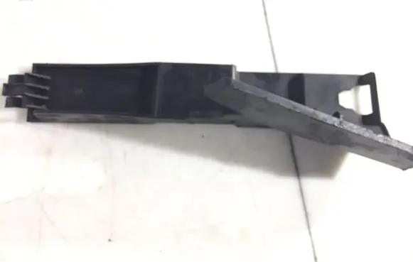 Opel Vivaro Intercooler air guide/duct channel 93854402