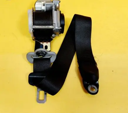 Honda Civic Front seatbelt ECCB32EJ005