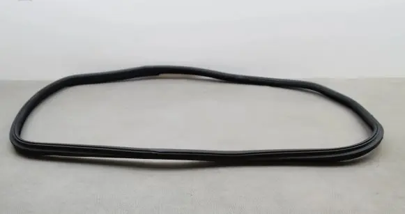 Rubber seal rear door