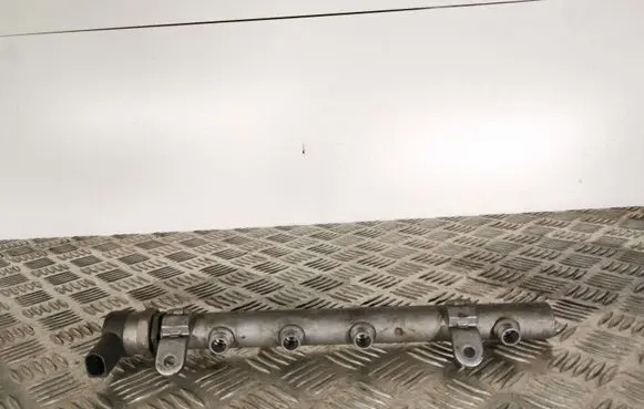 Jeep Commander Fuel main line pipe A6420700495004
