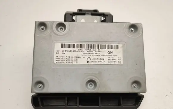 Mercedes-Benz E W212 Head unit multimedia control A1729009302