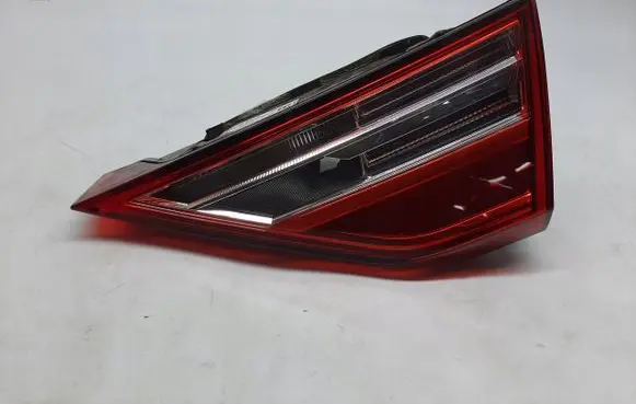 Audi A1 Tailgate rear/tail lights 82A945076
