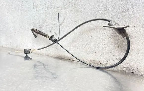 Volvo S60 Gear shift cable linkage 30759431