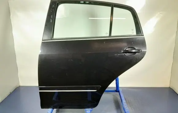 Volkswagen Golf Plus Rear door 