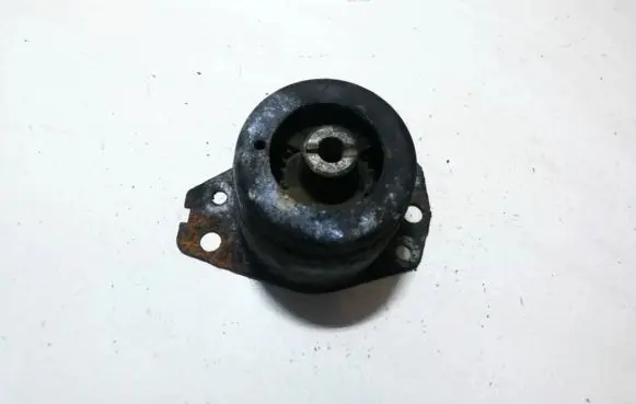Alfa Romeo 156 Engine mount bracket