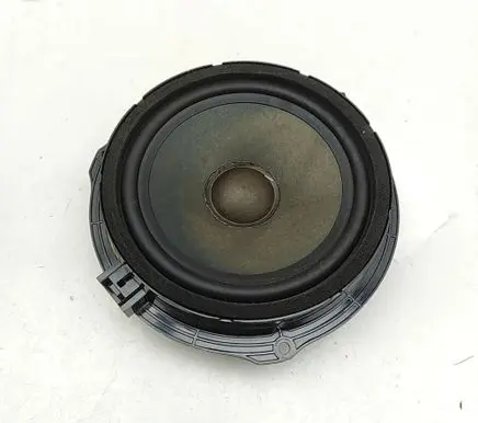 Land Rover Discovery Sport Front door speaker JJ3218808BA