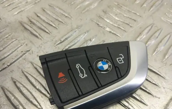 BMW X3 G01 Ignition key/card 