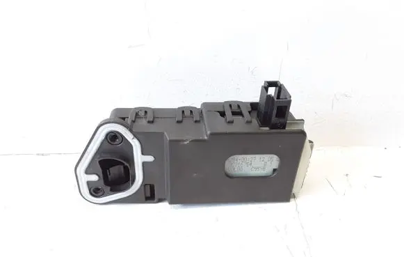 Fuel tank cap lock motor