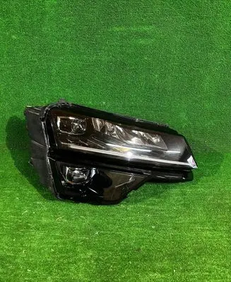 Skoda Karoq Headlight/headlamp 57B941016B 20PL8935