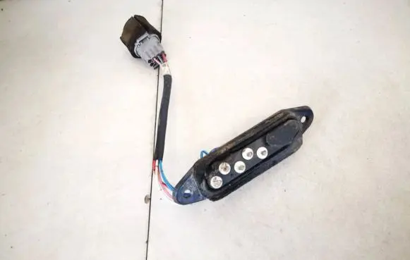 Toyota Previa (XR30, XR40) II Front door sensor 