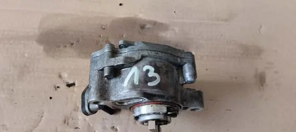 Citroen C4 Grand Picasso Vacuum pump 9804021880