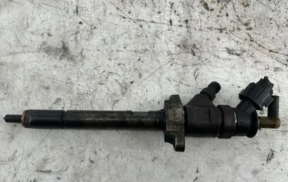 Hyundai i40 Fuel injector 0445110297 620029