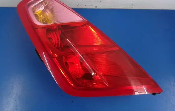 Fiat Punto (199) Rear/tail lights 51701589