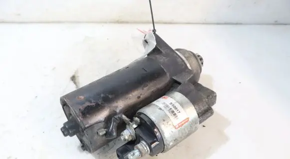 Volkswagen Polo IV 9N3 Starter motor