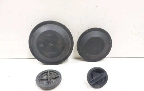 Headlight/headlamp dust cover