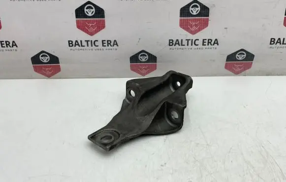 BMW 5 GT F07 Gearbox mounting bracket 6788561 20015866