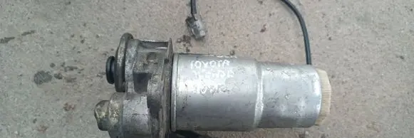 Toyota Avensis T220 Fuel filter 
