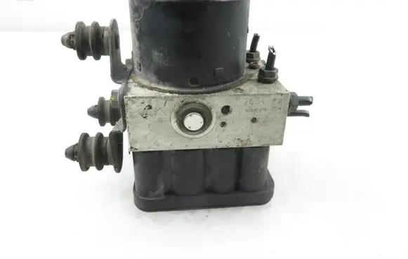 Skoda Superb B6 (3T) ABS Pump 10096003663 3T0907379A 3T0614517