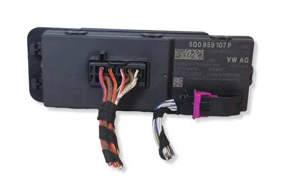 Volkswagen PASSAT B8 Tailgate/trunk control unit/module 5Q0959107P 5Q0959107J 22008001