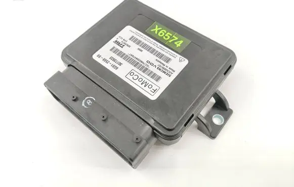 Volvo V70 Hand brake control module 6G912598BB