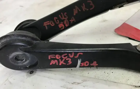 Ford Focus Front wiper blade arm