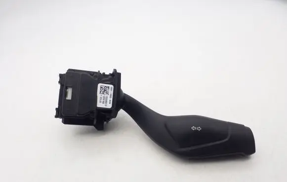 Ford Fusion II Indicator stalk DG9T13335ACW 13208501F