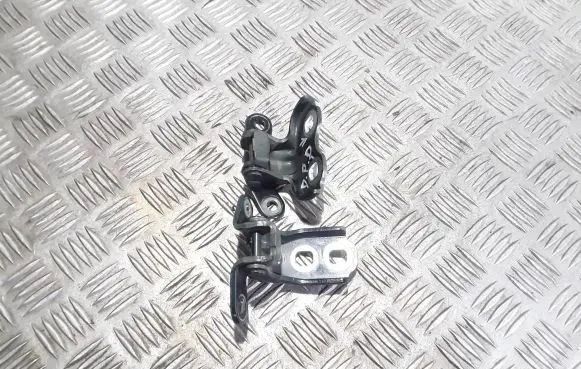 Opel Crossland X Front door hinge set A046057