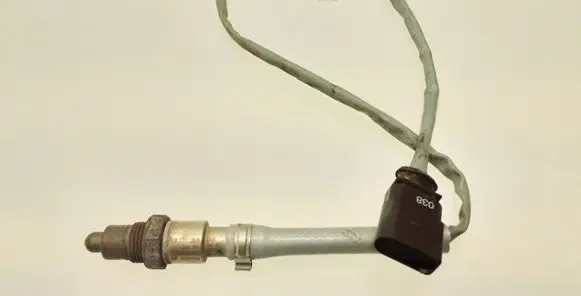 Volkswagen PASSAT B8 Lambda probe sensor 06K906262