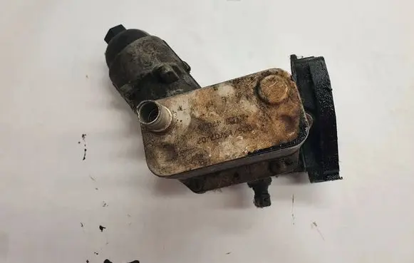 Engine oil radiator