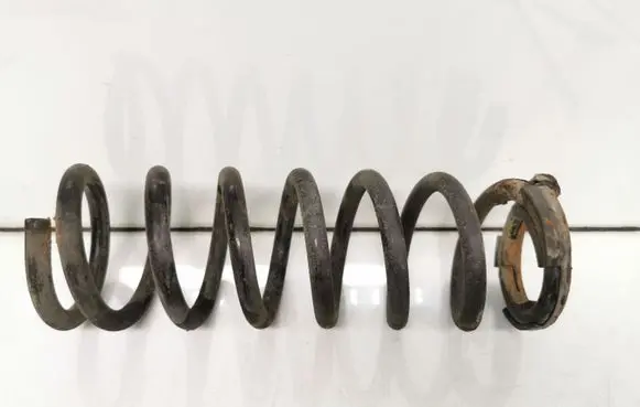Mitsubishi Outlander Rear coil spring