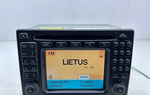 Mercedes-Benz ML W163 Radio/CD/DVD/GPS head unit A1638203689 7612001522 B0152255109200