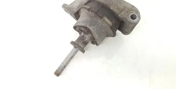 Opel Zafira B Engine mount bracket 24427641