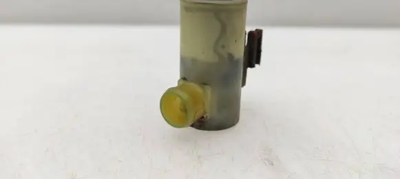 Honda Legend Windscreen/windshield washer pump